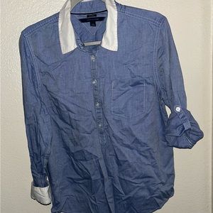 Tommy Hilfiger Button Down Collard Blouse Size Large Long Sleeve no stains
